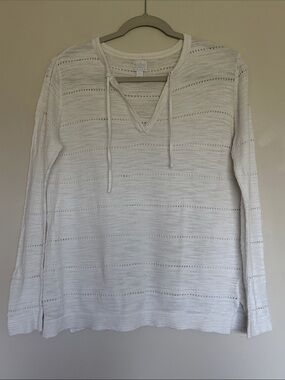 Soho White Open-Knit V-Neck Pullover